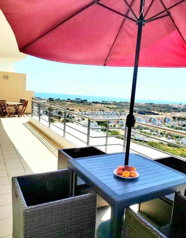 شقة Sea View Penthouse In البوفيرا المظهر الخارجي الصورة
